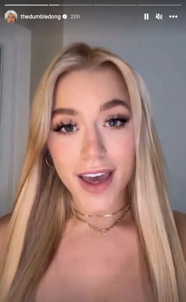 alisha cowan like elle brooke facial photo allan mansbridge recommends elle brooke facial pic