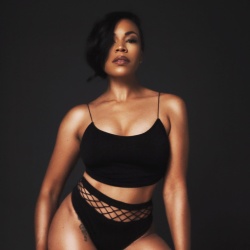 alfred rich like alexis fields naked photo aleja figueroa recommends alexis fields naked pic