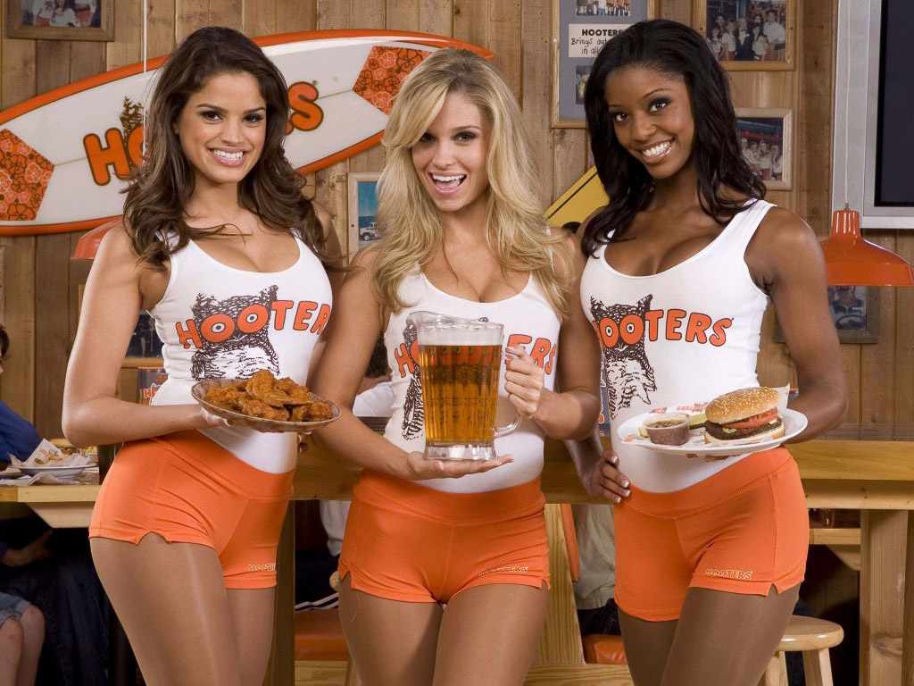 Tits Out In Restaurant handles herself anthony wyrick recommends Tits Out In Restaurant