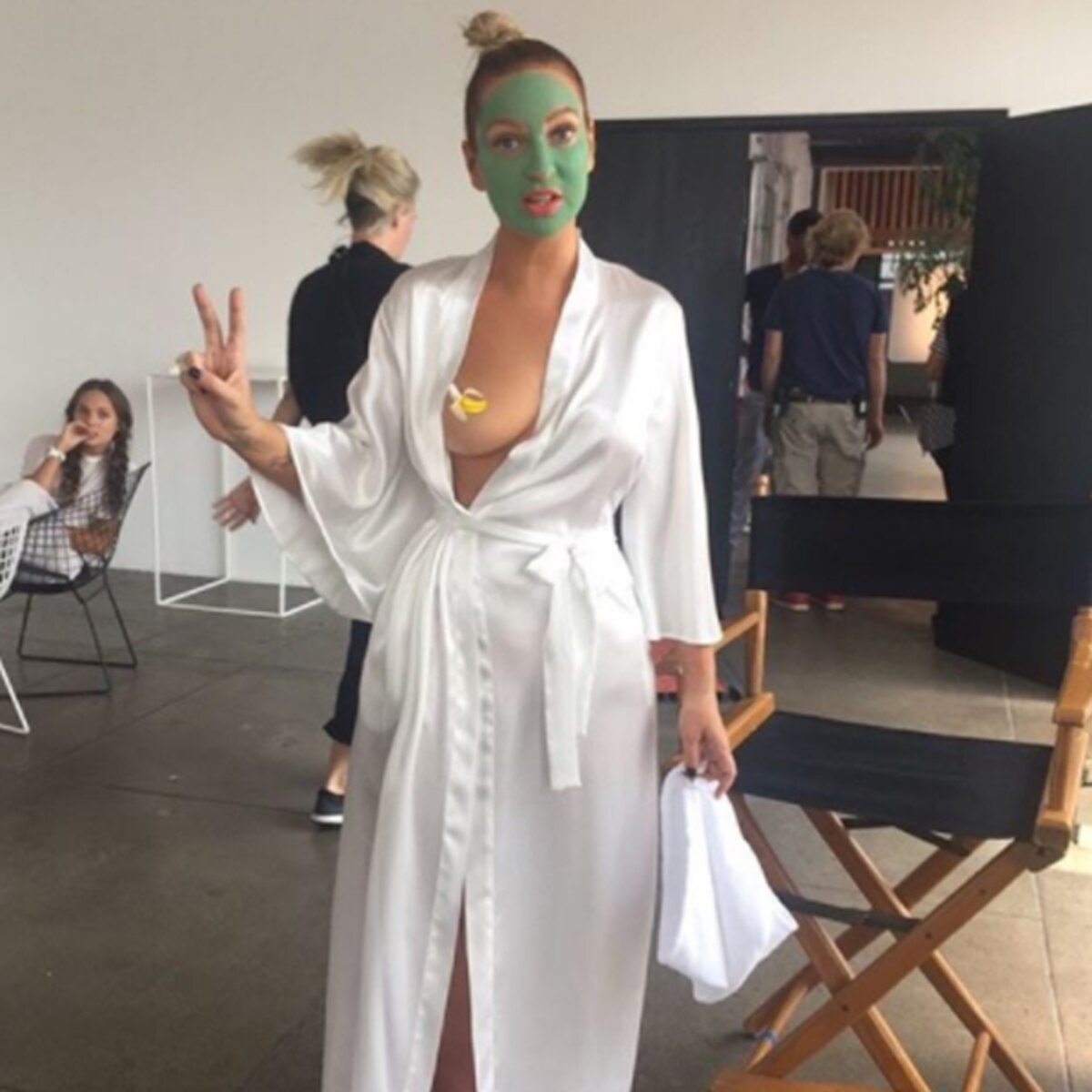 Candid Nipple Slip store video azadeh rahmani recommends Candid Nipple Slip