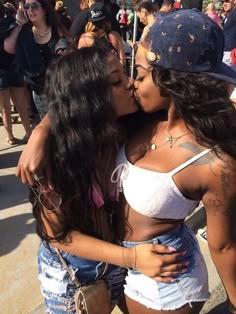 charla fletcher like free ebony lesbian sex photo christian racine recommends free ebony lesbian sex pic