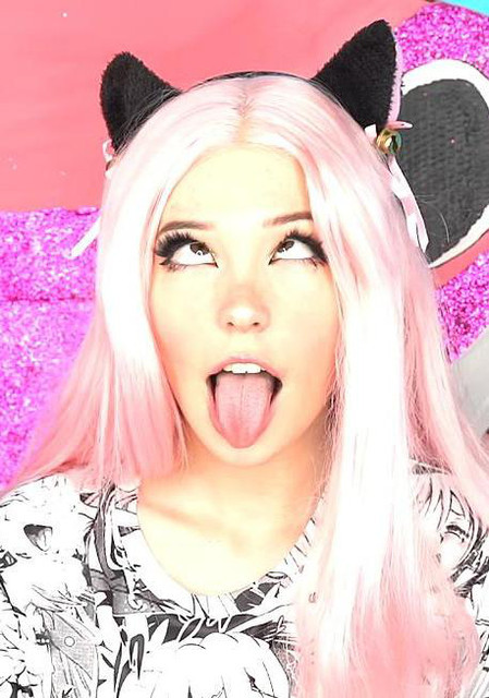 belle delphine look alike