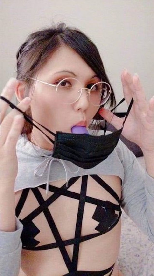 deep throat dildo - amanda cerny onlyfans nude leaked vina sky eporner