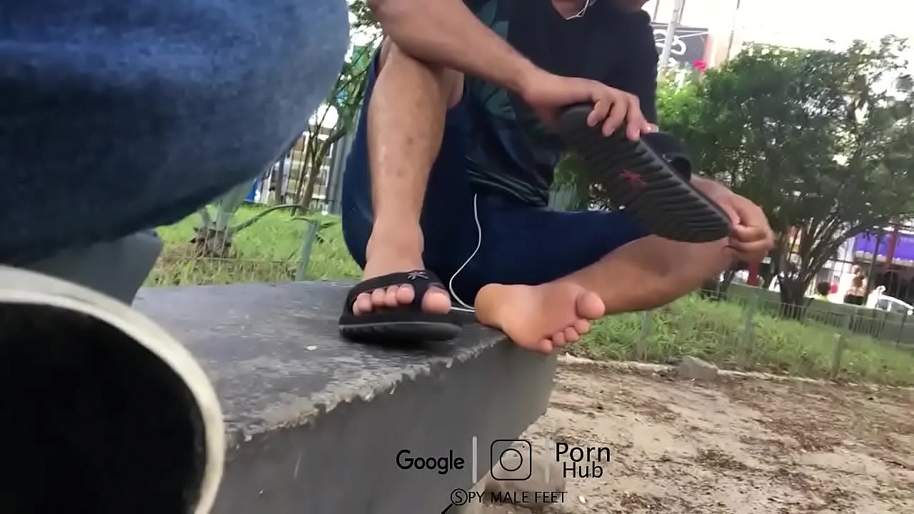 dennis roda recommends Male Feet Porn