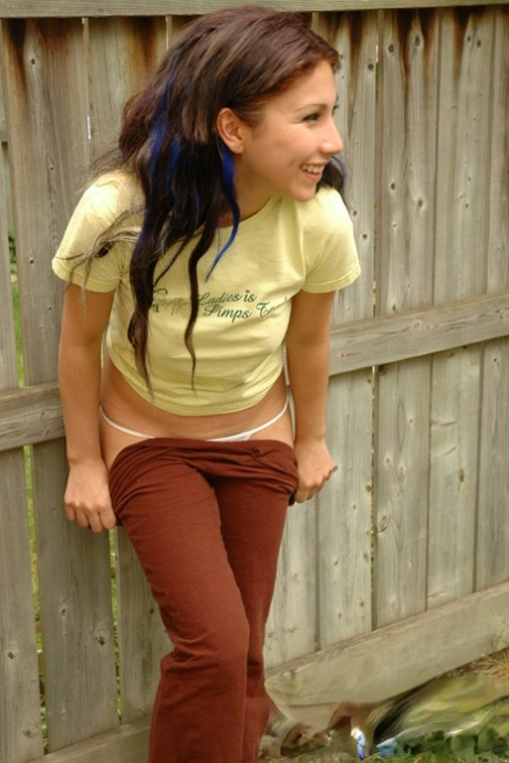 ariel urbina add photo