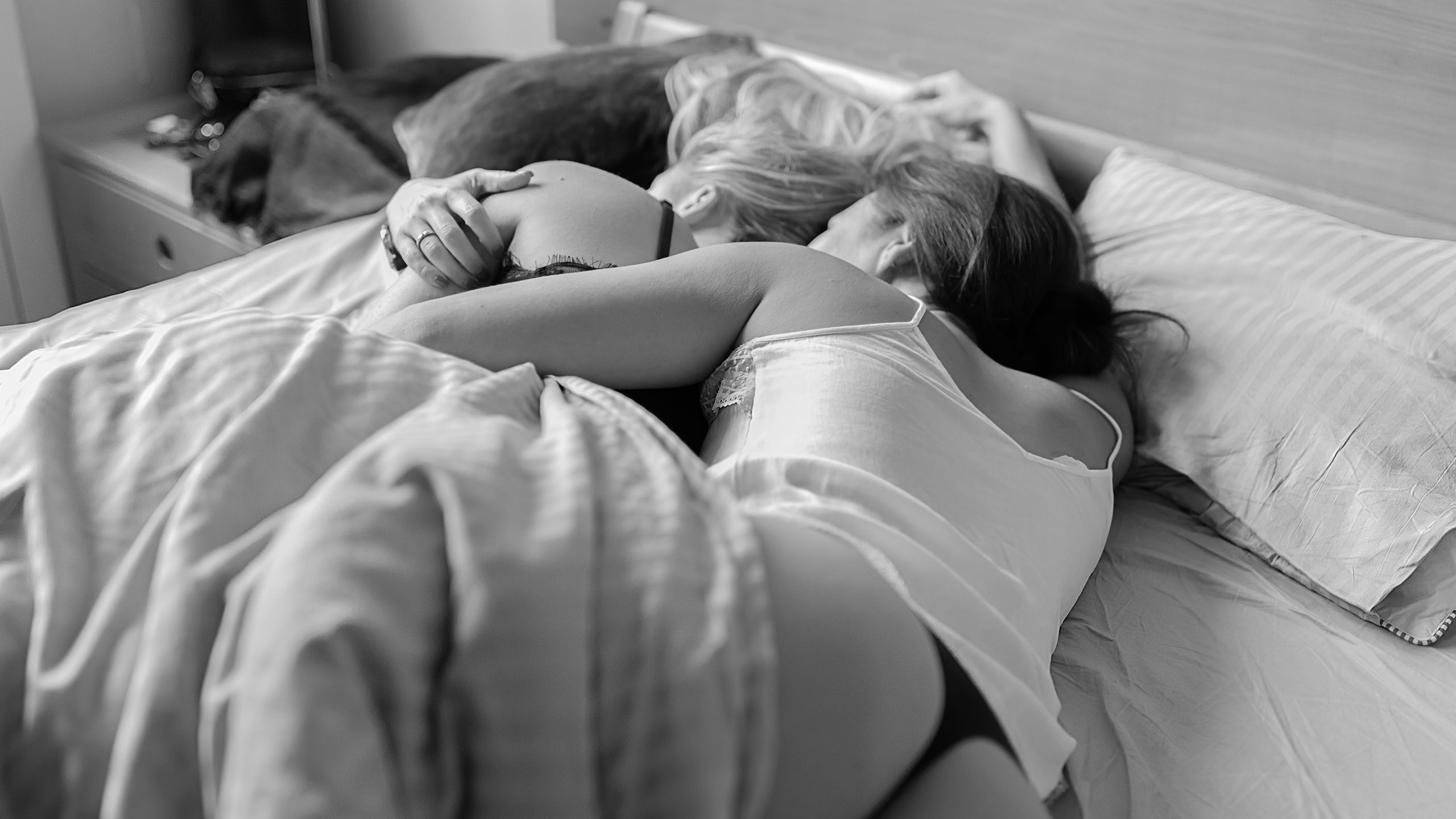 claudia klann recommends passed out lesbian porn pic