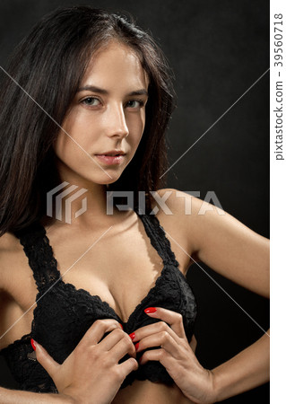 Small Breasted Women Videos first date crystal lynn ross recommends Small Breasted Women Videos