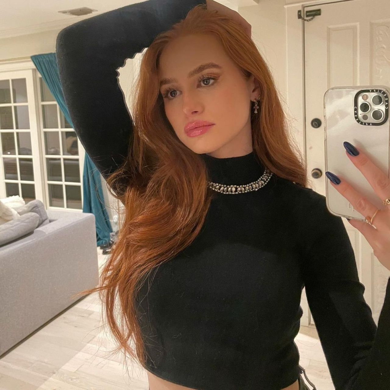 kathia nobili foot