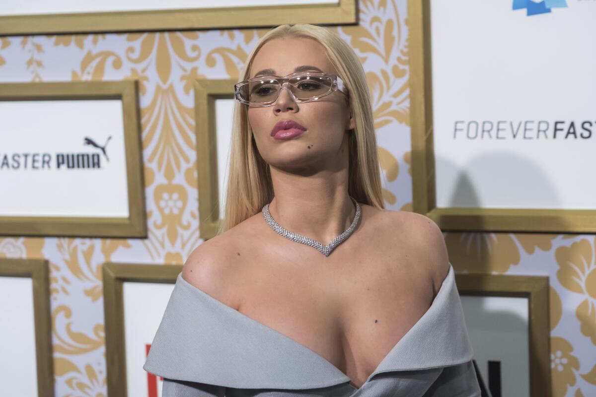 Onlyfans Glasses business pornplaybb alison woodcock recommends Onlyfans Glasses