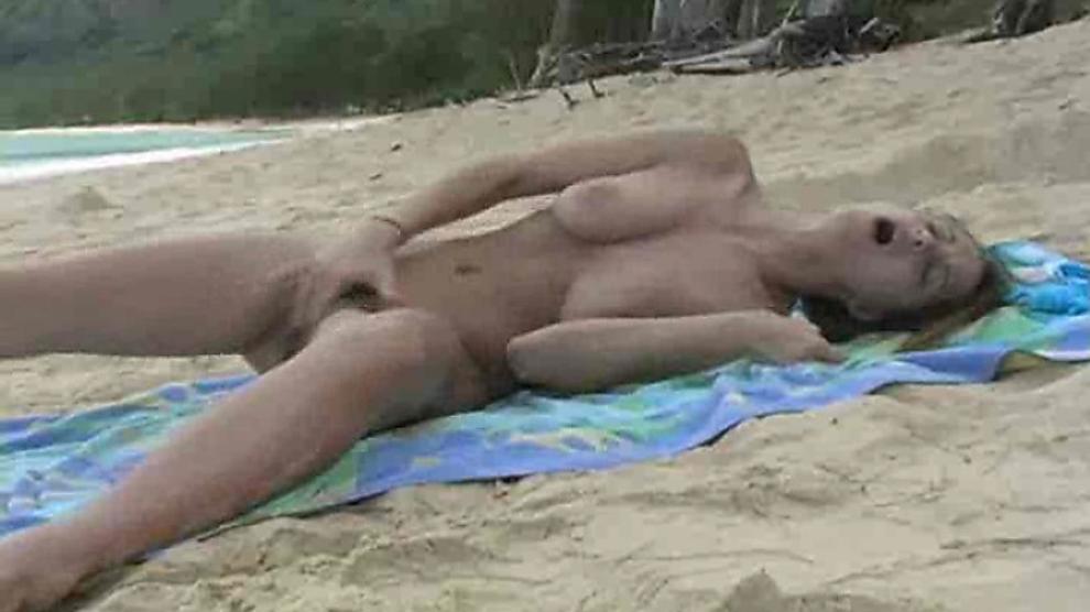 amatur gone wild - free wbony porn beach guys naked