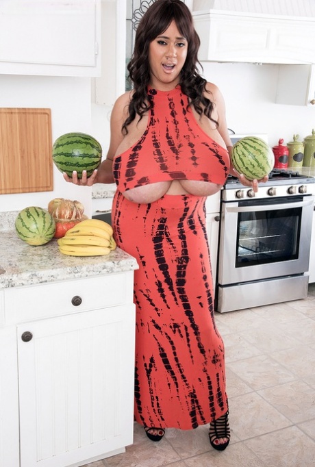carina rios like porn huge melons photo ashley bezuidenhout recommends porn huge melons pic