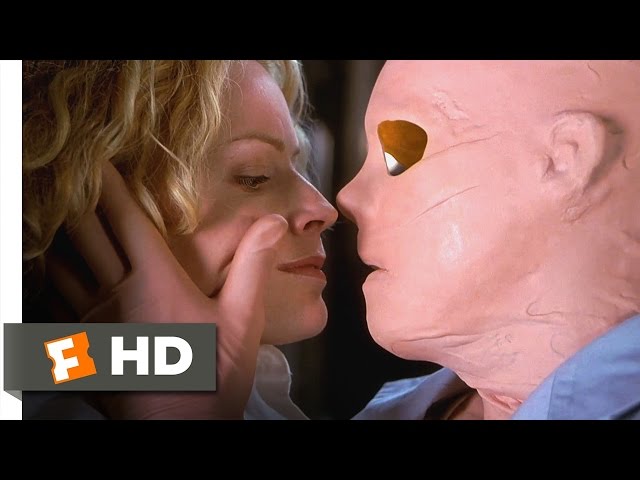 bradley childs recommends Hollow Man Sexscene