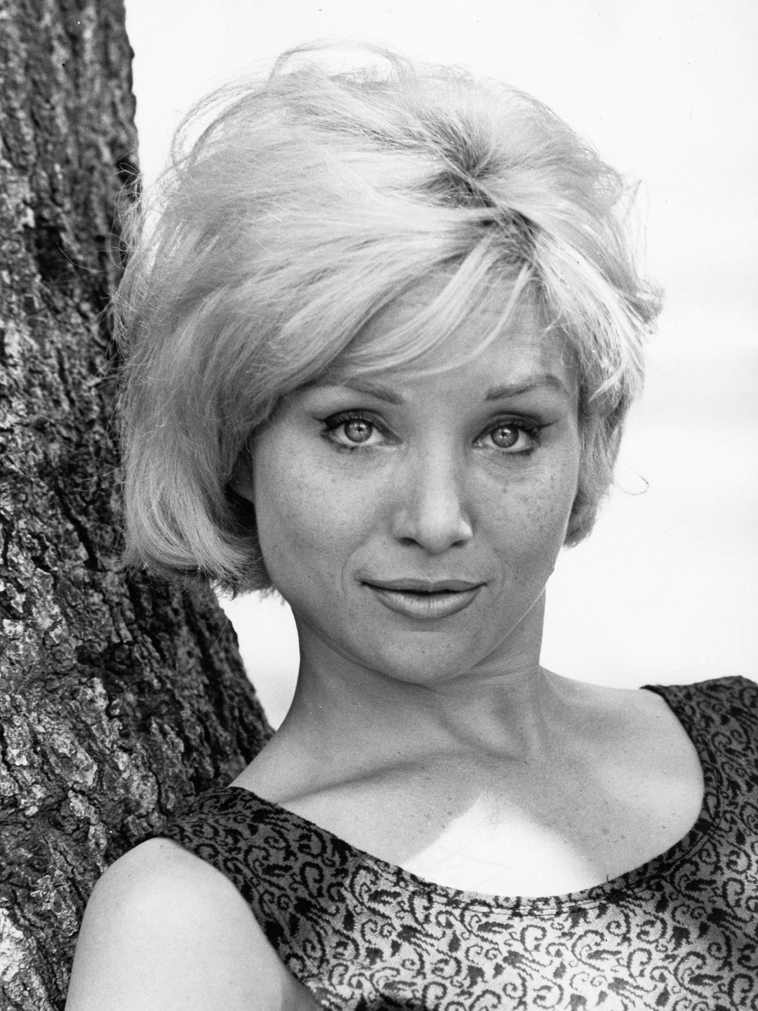bernadette hoffman like susan oliver naked photo andrew vasquez recommends susan oliver naked pic