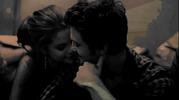 Best of daenerys workholes britt petersen share selena gomez nude clips photos