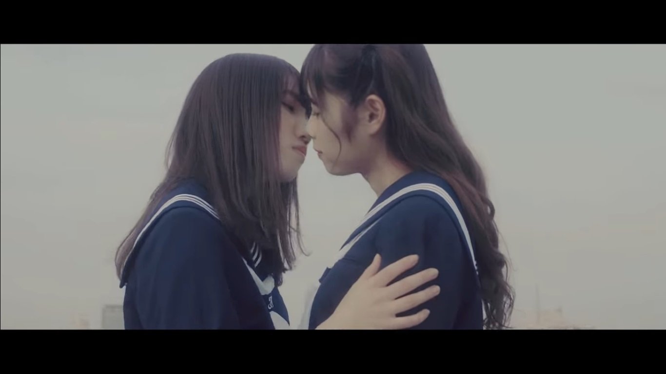 aide cardenas add hot japanese kissing photo