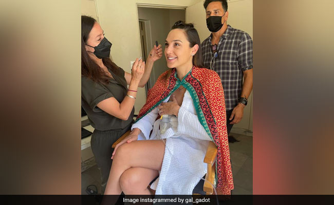 amauris de jesus like gal gadot sexy video photo barbara anaman recommends gal gadot sexy video pic