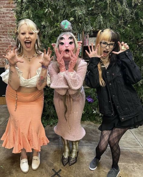 dean witt like is melanie martinez lesbian photo candy adom recommends is melanie martinez lesbian pic