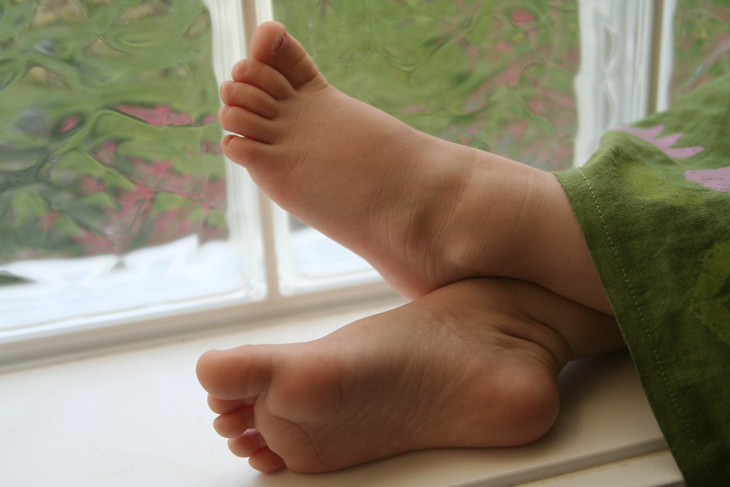 adrian sampang like love her feet free photo cecelia liu recommends love her feet free pic