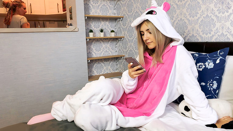 eva elfie stepsister - omegele porn emmycorinne onlyfans