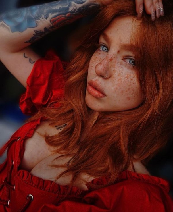 Louise dogging private affairs Amatuer Redhead Milf dem chef
