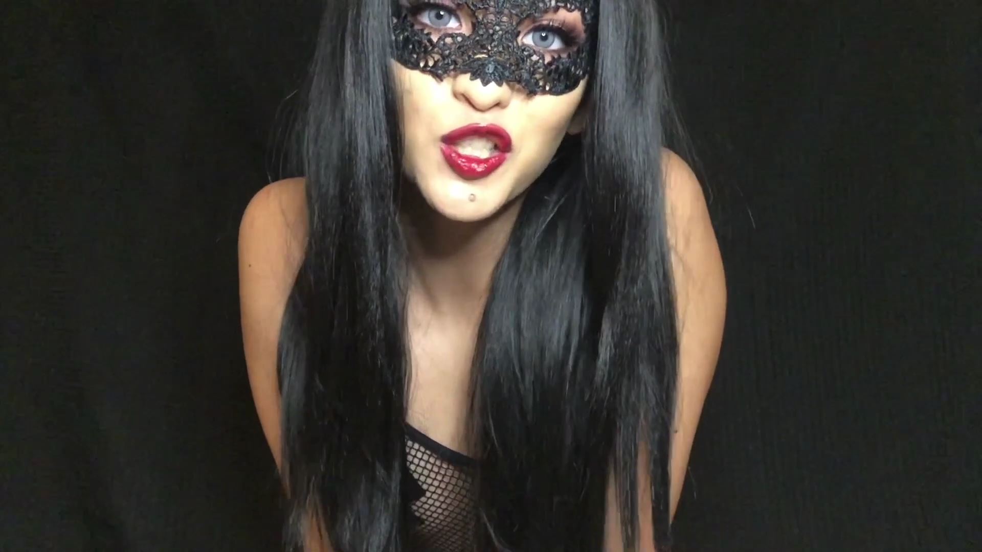darline crane recommends Miss Amina Rose