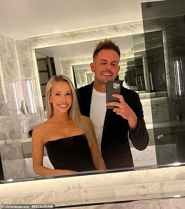 cheryl wieland like real girlfriend sharing photo clay mclean recommends real girlfriend sharing pic