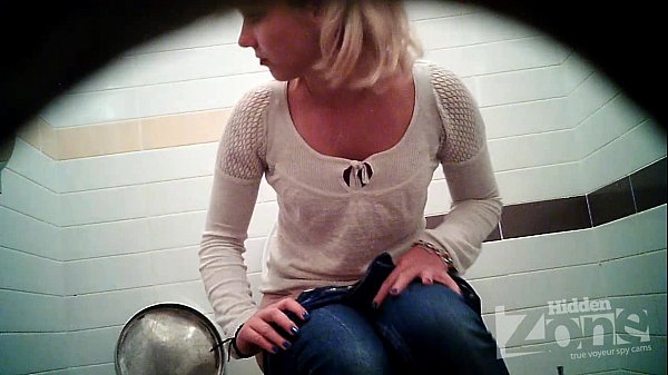 capra hircus recommends Voyuer Toilet