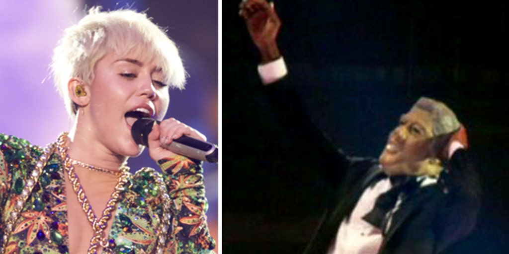 aleasha farrell recommends Miley Cyrus Blowjov