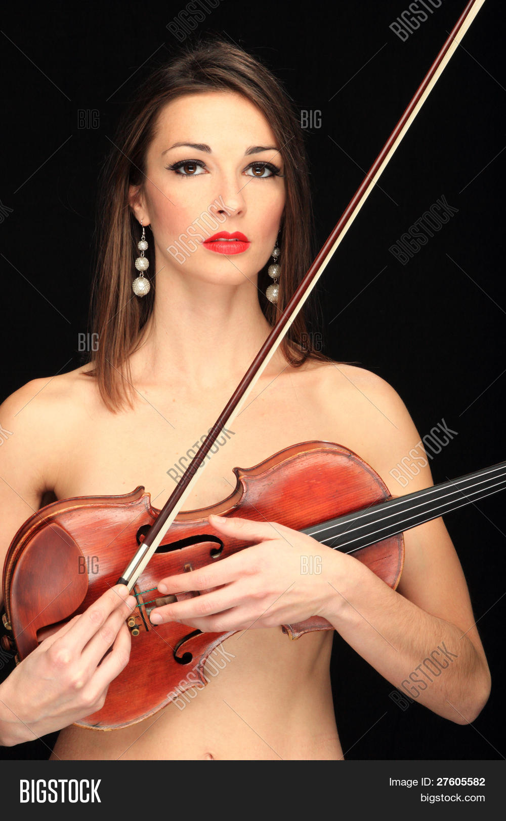 aaron labar like nude woman playing the violin photo aditya badve recommends nude woman playing the violin pic