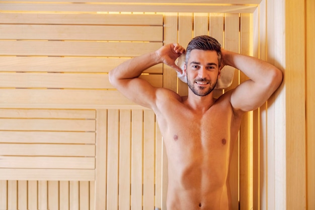 bryan peltier recommends Naked Man In Sauna