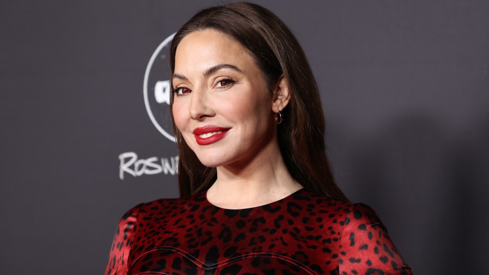 ajmal yousaf like whitney cummings pornhub photo crissy piatt recommends whitney cummings pornhub pic