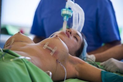 medical fetishes porn - lesbian raceplay camel toe upclose