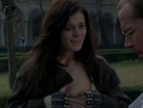 crystal grimsey recommends Emilia Fox Naked
