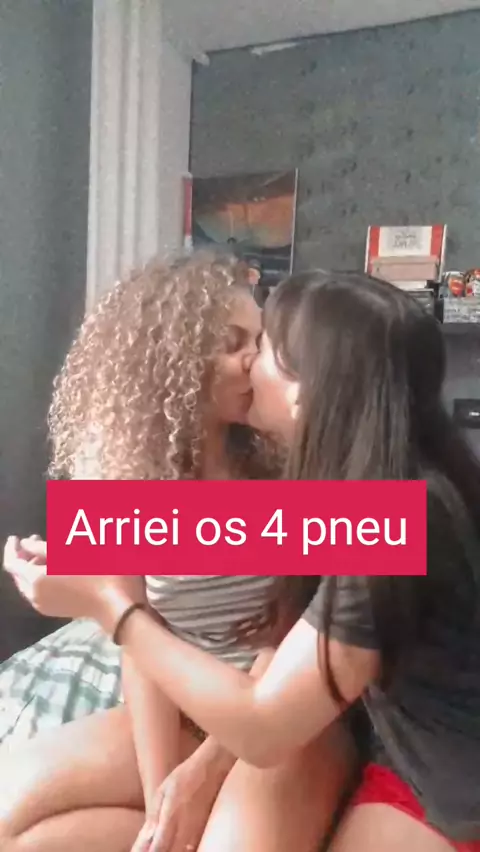 lyna perez lesbian exfoliating facial lyna perez lesbian