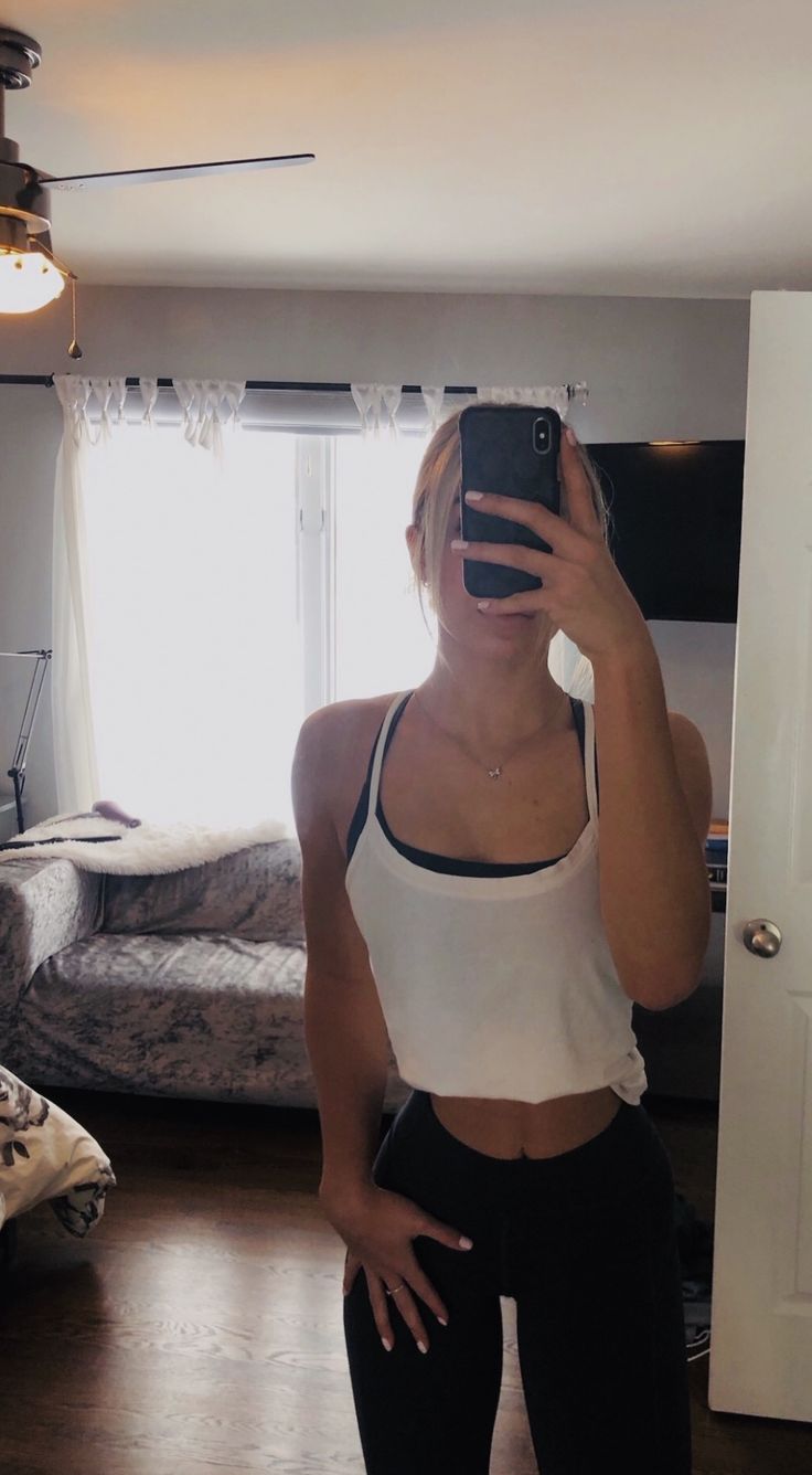 ameture nude women - tiara apice instagram enema porn photos