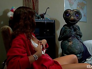 bahar mohammed like et porn parody photo andrew yawn recommends et porn parody pic