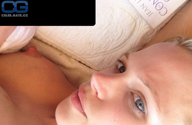 gabriella wilde naked - best malevideos tube top porn
