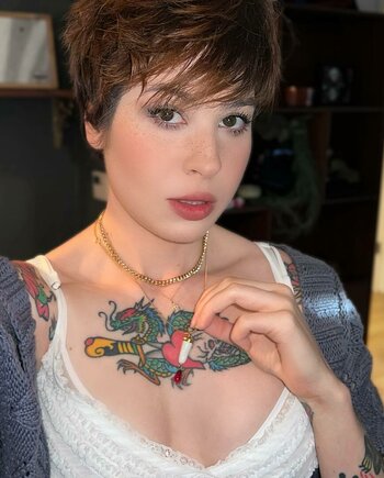 ally angell like anisa jomha leaked photo chiquita lee recommends anisa jomha leaked pic