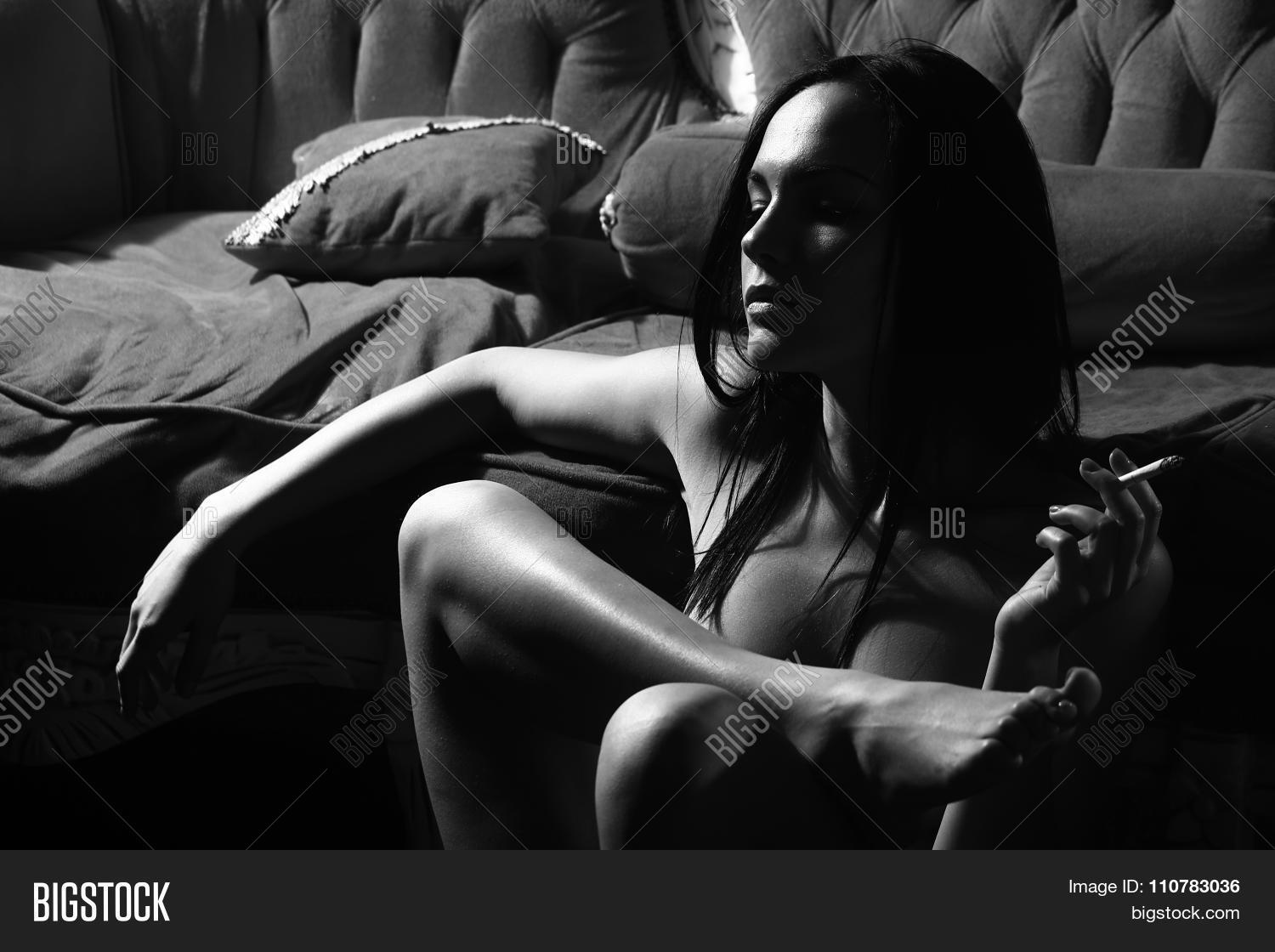 carla mereles recommends Smoking Naked
