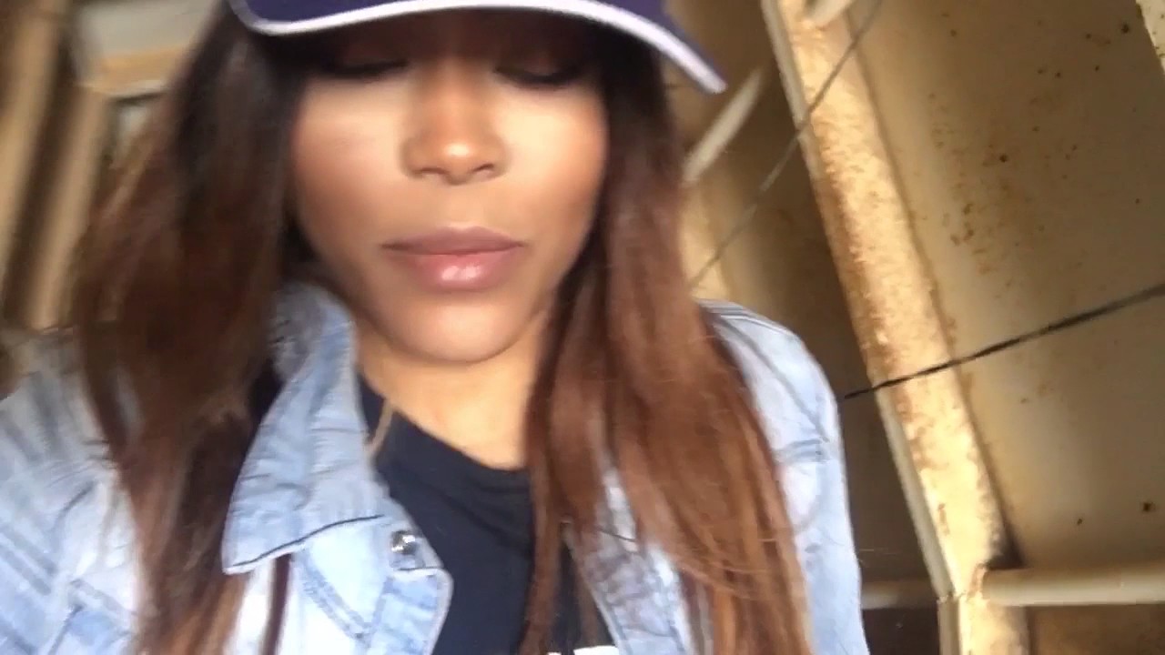 emilyjoneschat porn videos - vail bloom nude rimming gang