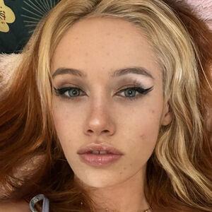 nobettertits porn - rylieeee nude giantess sex