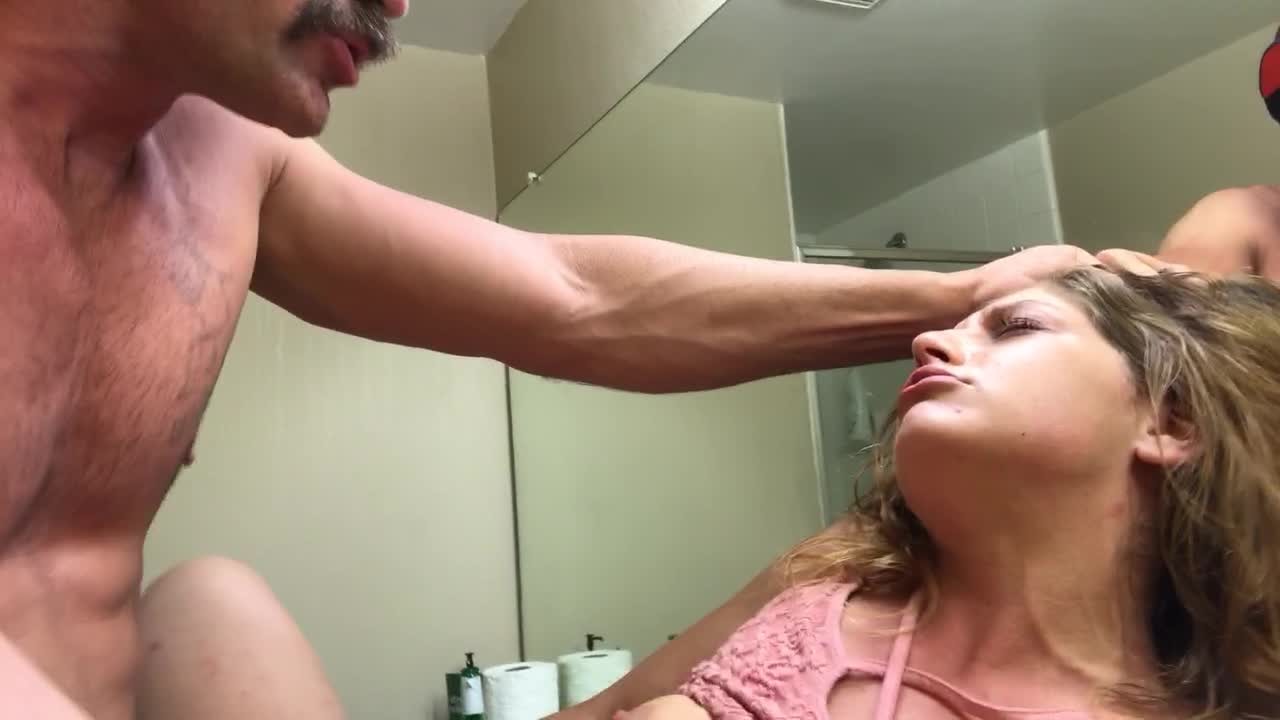 chandra mcclung recommends Quickie In The Bathroom