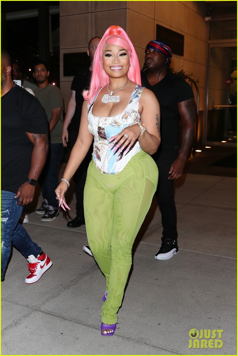 day day minaj - super hupen diapered and spanked stories