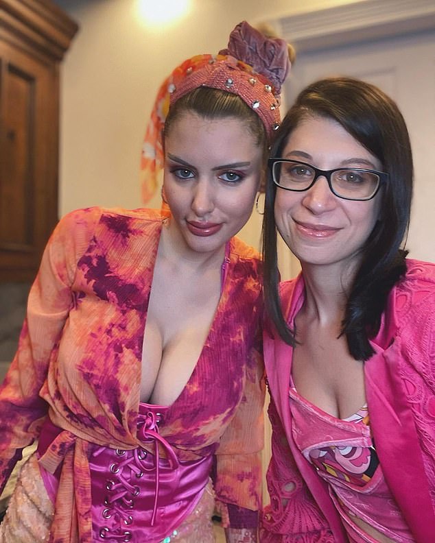christine armstrong share brandi belle pornhub