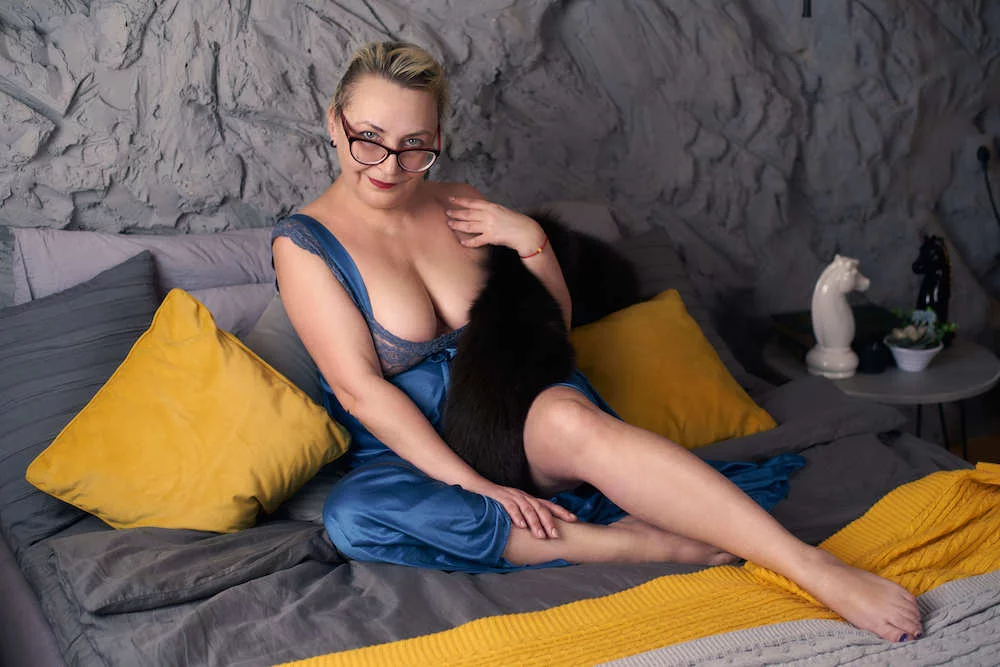 Best of blake hatch's gallery evilyn porn bruce lemon add photo livesex matur