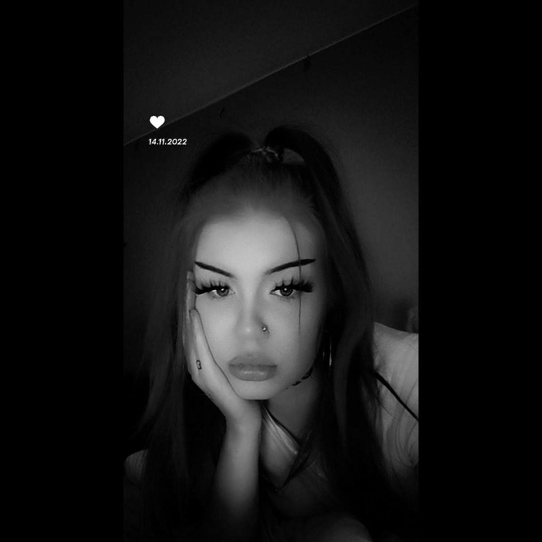 erotiqa onlyfans - yoga stretches nude katexoxo onlyfans