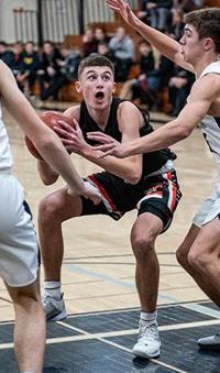 collins siakwan recommends Riley Brooks