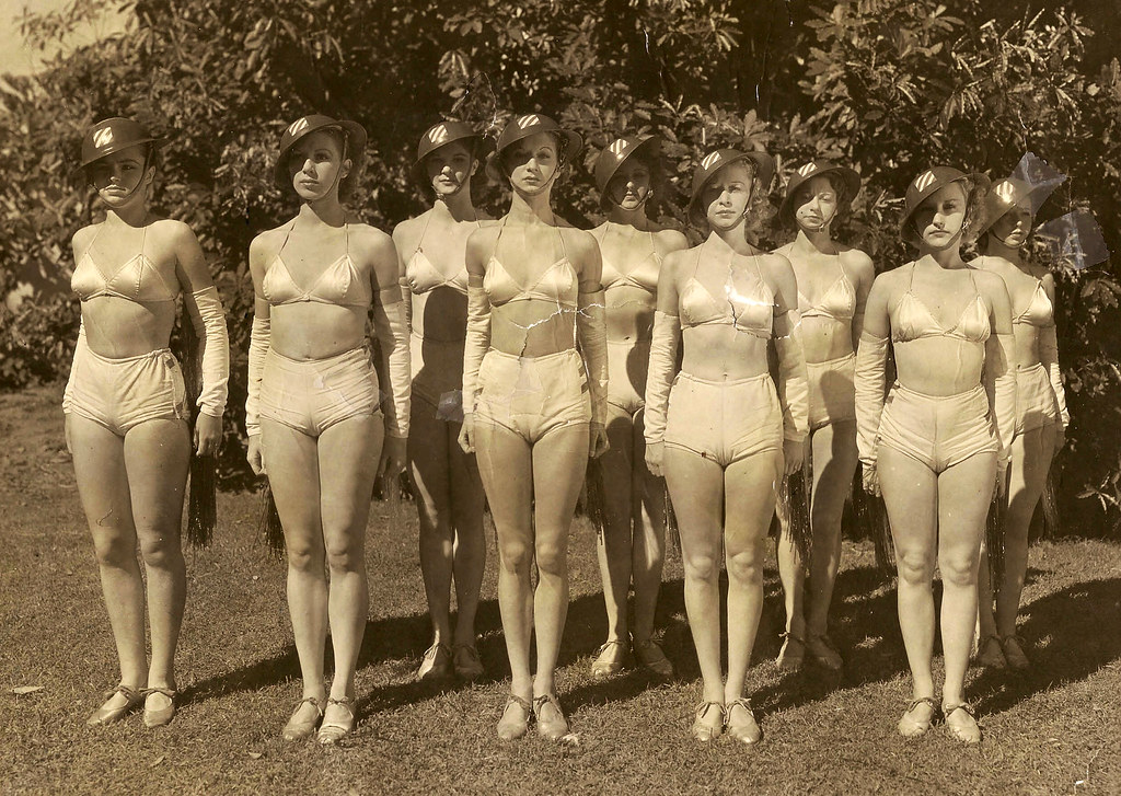 amne khodr recommends vintage cameltoes alan nichols add vintage cameltoes photo
