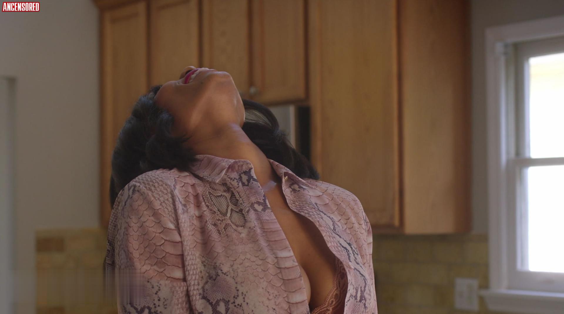 angell conwell nude - student upskirt videos pornos por dinero