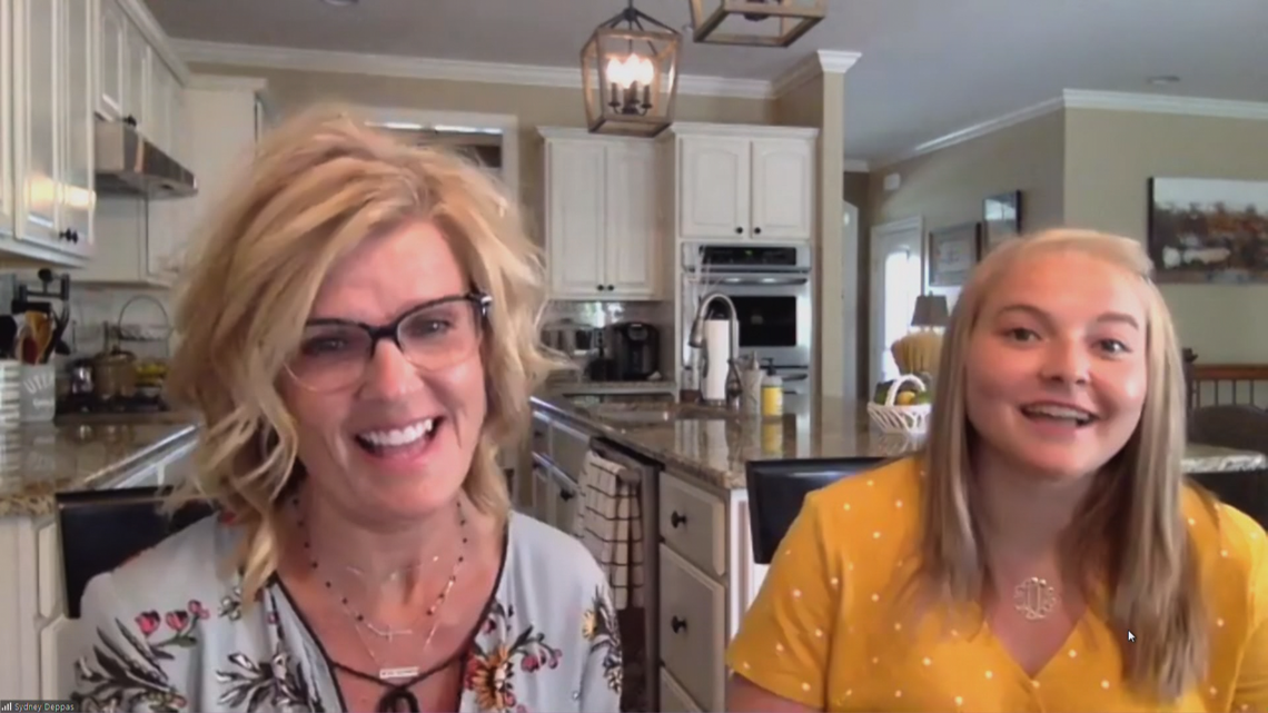 moms sucking daughters - porn ad videos girls getting nude